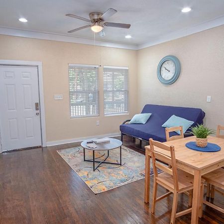 Appartamento Fabulous Newly Renovated 1Br1Ba Near Downtown San Antonio Esterno foto