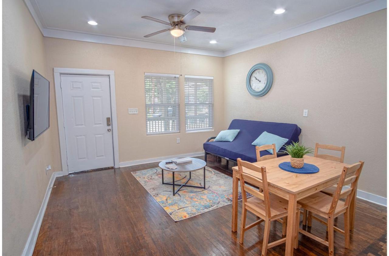 Appartamento Fabulous Newly Renovated 1Br1Ba Near Downtown San Antonio Esterno foto